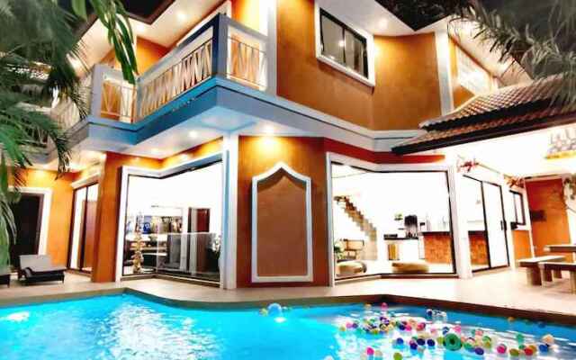 Land58 Pool Villa Pattaya - 7 Bedrooms