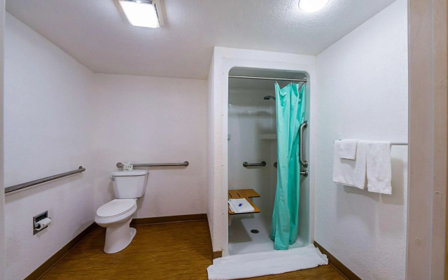 Motel 6 Boerne, TX
