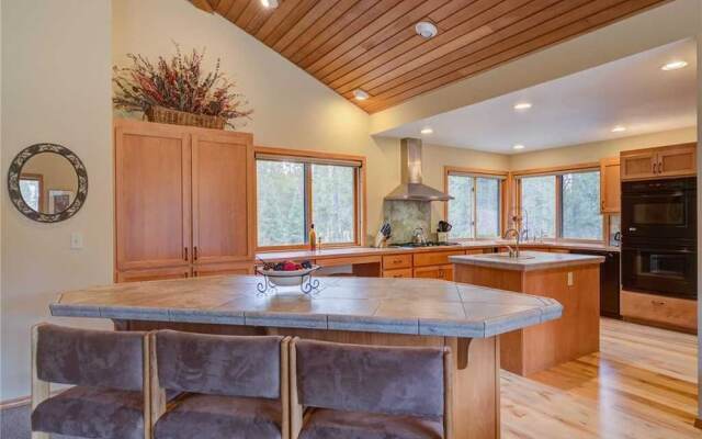 Jackpine Lane #6 by Village Properties at Sunriver