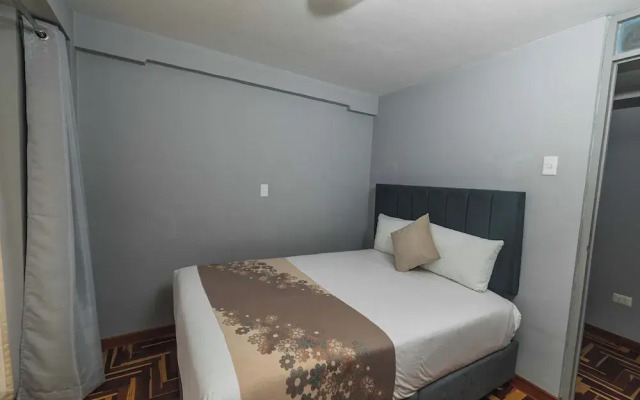 San Pedro Apartments