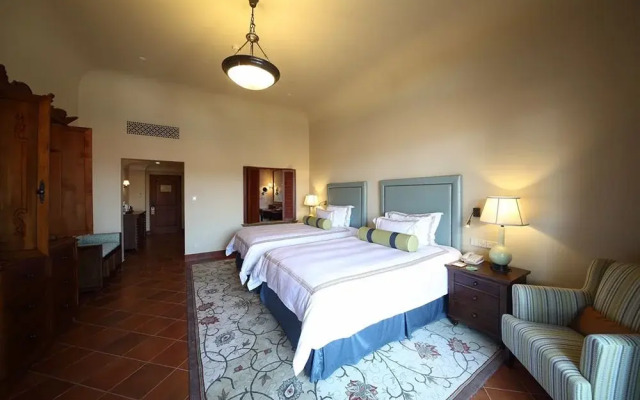 Mayland Resort