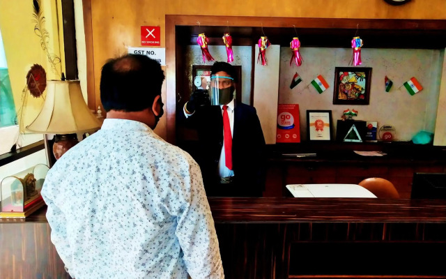 OYO 17243 Hotel Celebration Inn