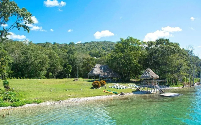 Hotel Camino Real Tikal
