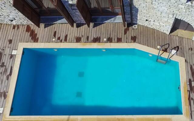 Dionysos Luxury Villa
