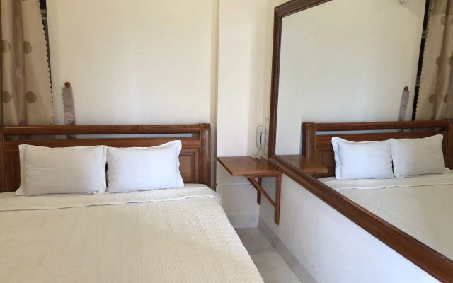 Hoang Oanh Hotel