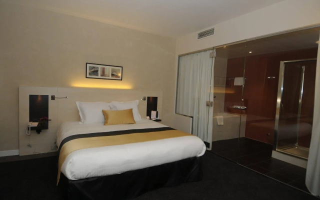 Mercure Maurepas Saint Quentin
