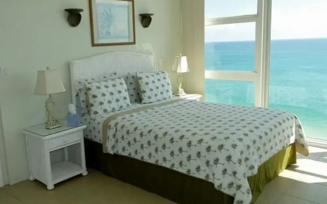 Galt Ocean Gem 2-2 Direct Ocean Views