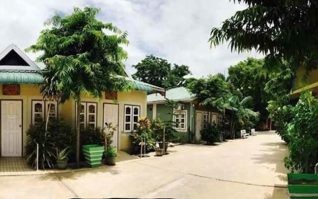 Nan Htike Yadanar Hotel