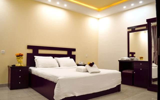 منتصف البيعة