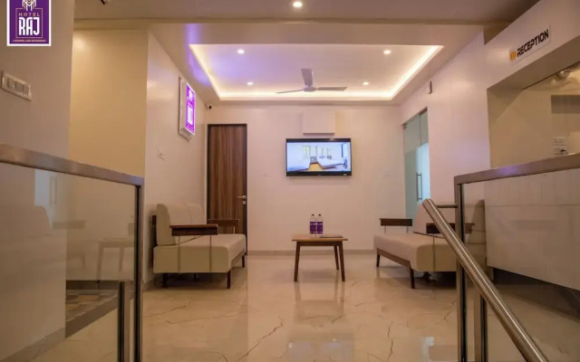 Hotel Raj Lodging &Boarding