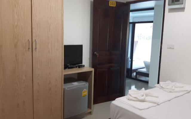 Ruang Thong Residence