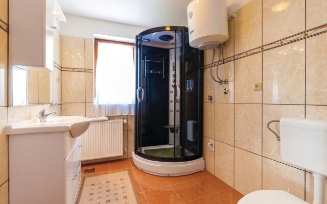 Stunning Home in Jadranovo With Wifi and 7 Bedrooms