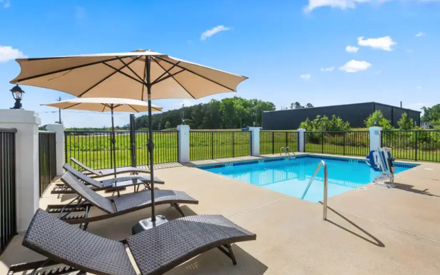 Quality Inn Tallapoosa