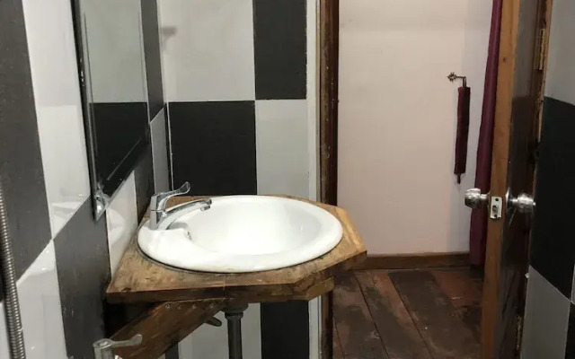 Sok San Long Beach Bungalow