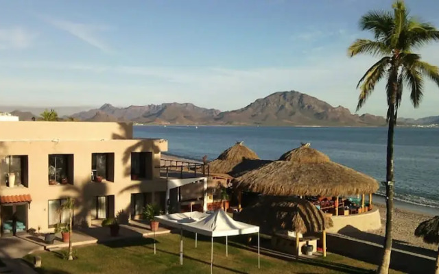 Hotel Torres San Carlos