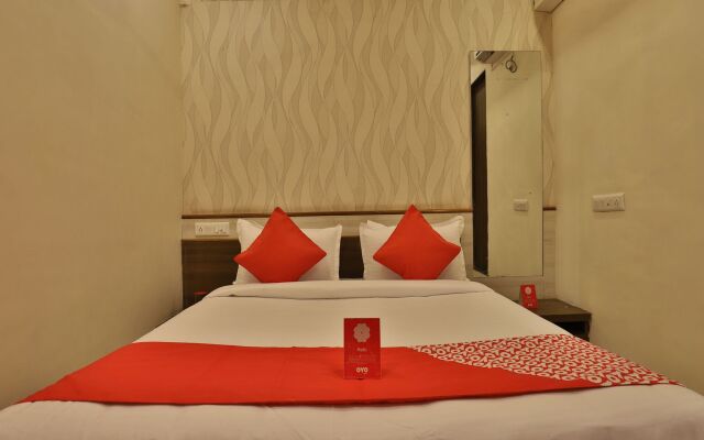 OYO 12147 Hotel Vibrant