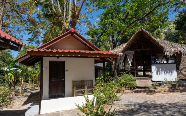 Mook Lanta Eco Resort