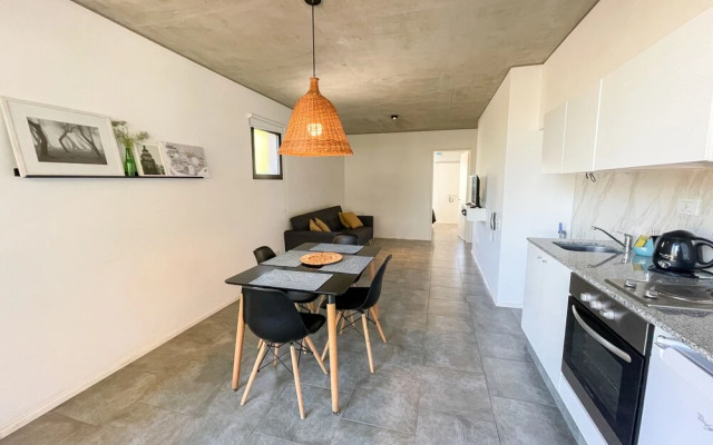 Beautiful 1 Bedroom Apartment in Pichincha Neighborhood