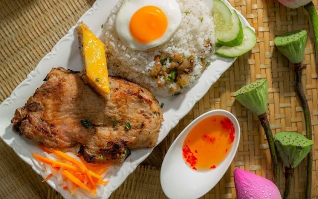 Rice Hostel & Cafe - Adults Only