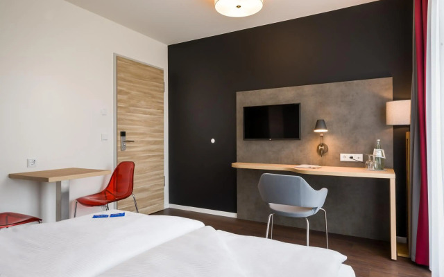 Signature East Hotel Apartment