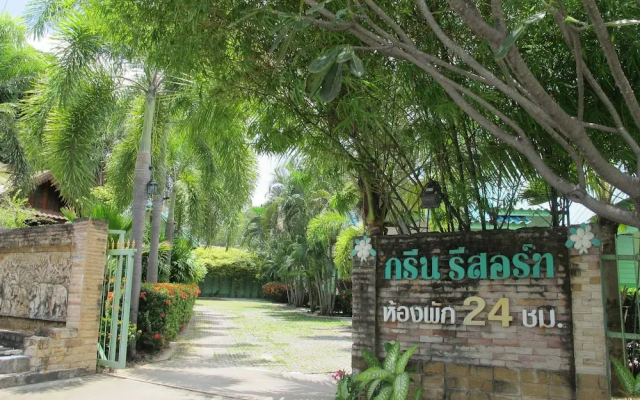 The Green Resort