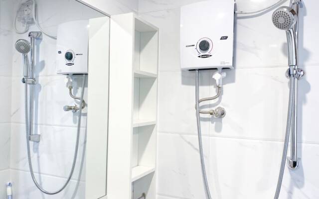 Good Deal And Comfy Studio Sky House Alam Sutera Apartment