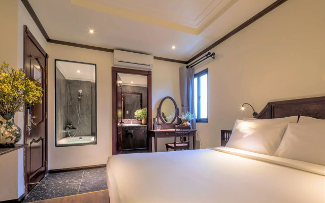 Amanaki Saigon Boutique