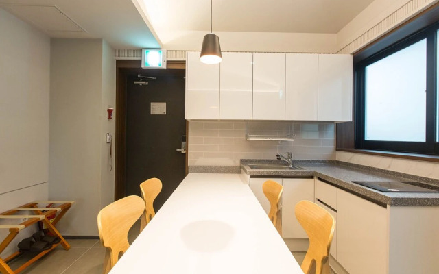 Brown Dot Hotel Geoje