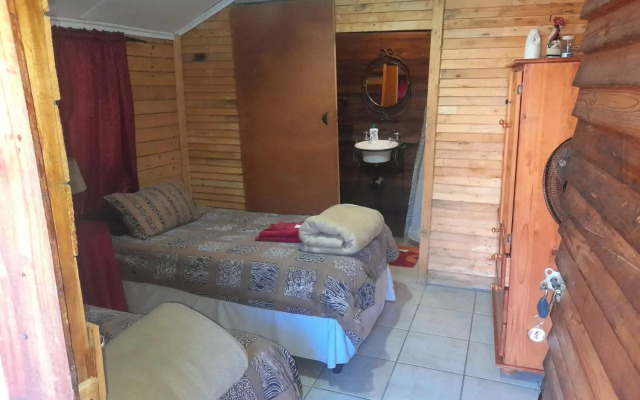1322 Backpackers International