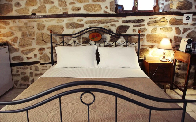 Aristotelis Traditional Guest House