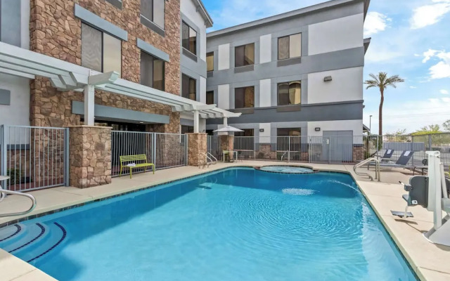 Spark by Hilton Phoenix East Mesa