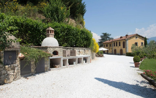 Mansion 2 Bedrooms  - Two Bedroom