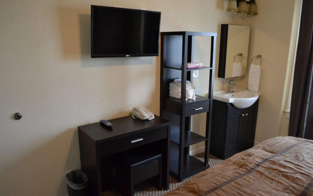 Inn on Folsom