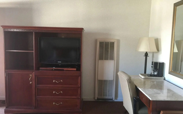 Pacific Heights Inn