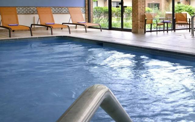 Courtyard By Marriott Hartford/Windsor Airport