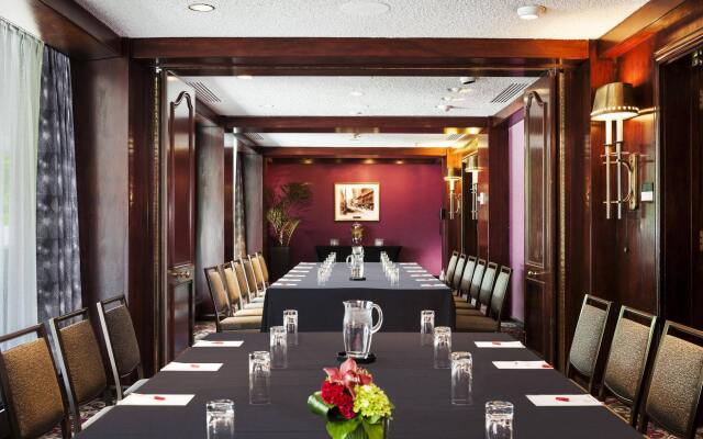 Montreal Marriott Chateau Champlain