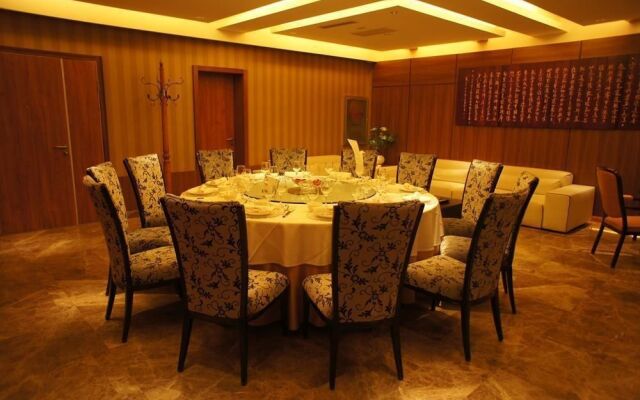 Jinyaxuan Boutique Courtyard Hotel