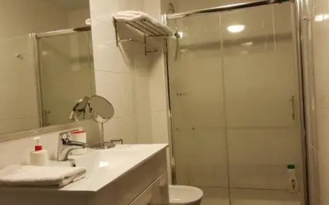 Apartamentos Puerta Muralla