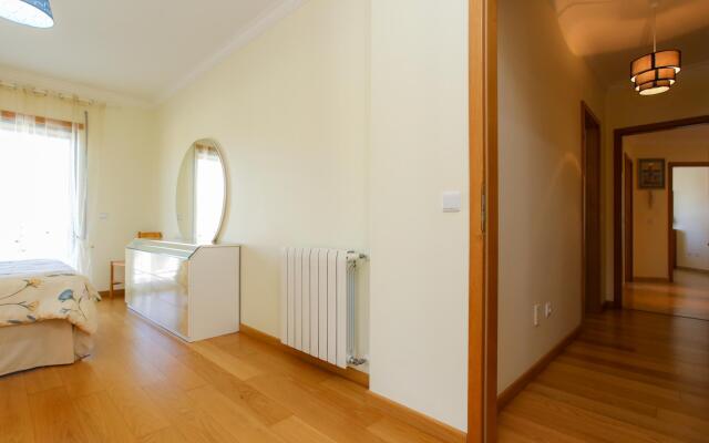 Atlantic Ocean Pool Apartment