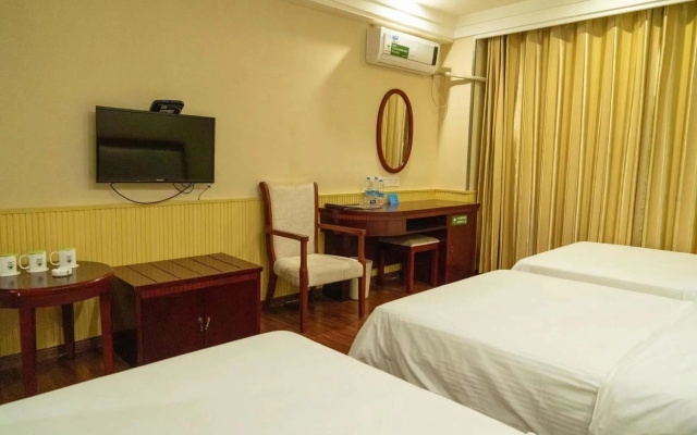 GreenTree Inn SanYa Jiyang Dist YaLongWan YingBin Ave Hotel – Guest Rooms – Sanya