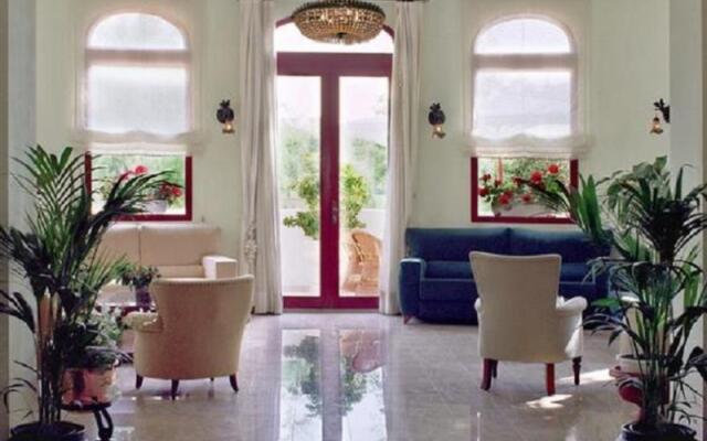 Ciutat Jardi Hotel