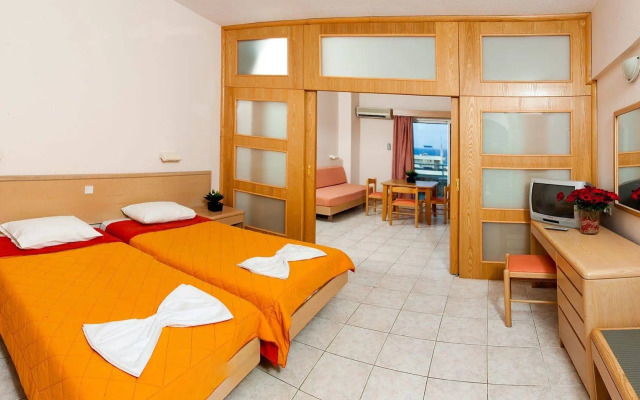 Poseidonia Hotel Apartments