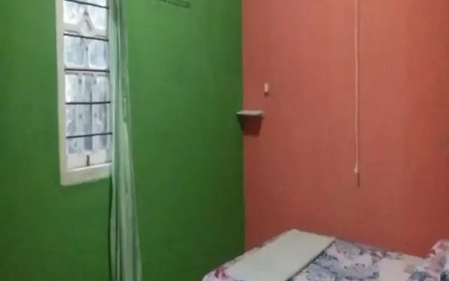 Anggun Homestay - Hostel