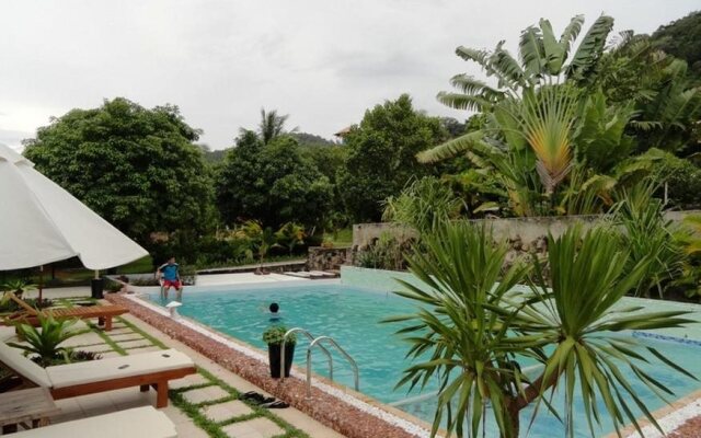 N4 Hotel