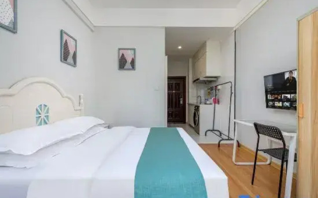 Xiaomi Light Hotel (Henan University of Technology)