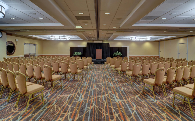 Holiday Inn Gaithersburg by IHG