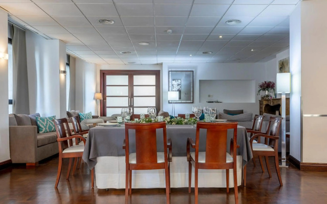 Hotel Don Curro