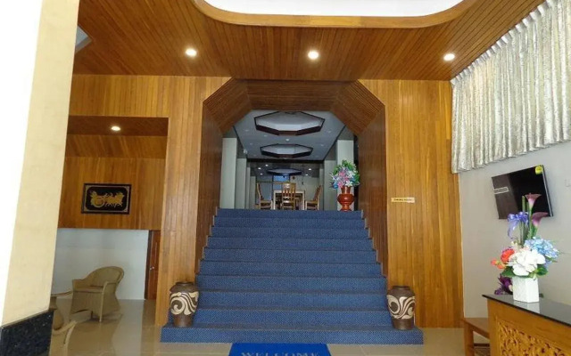 Royal Khattar Hotel