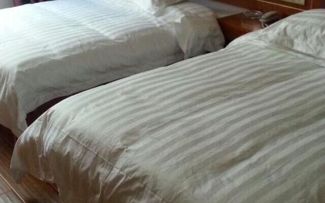 One Plus Two Business Hotel