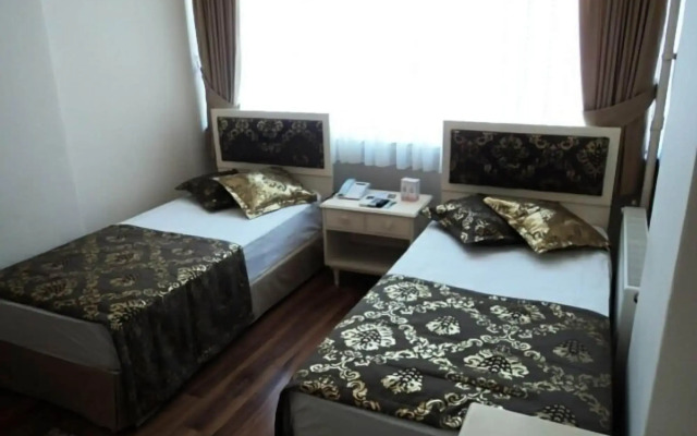 Tac Hotel